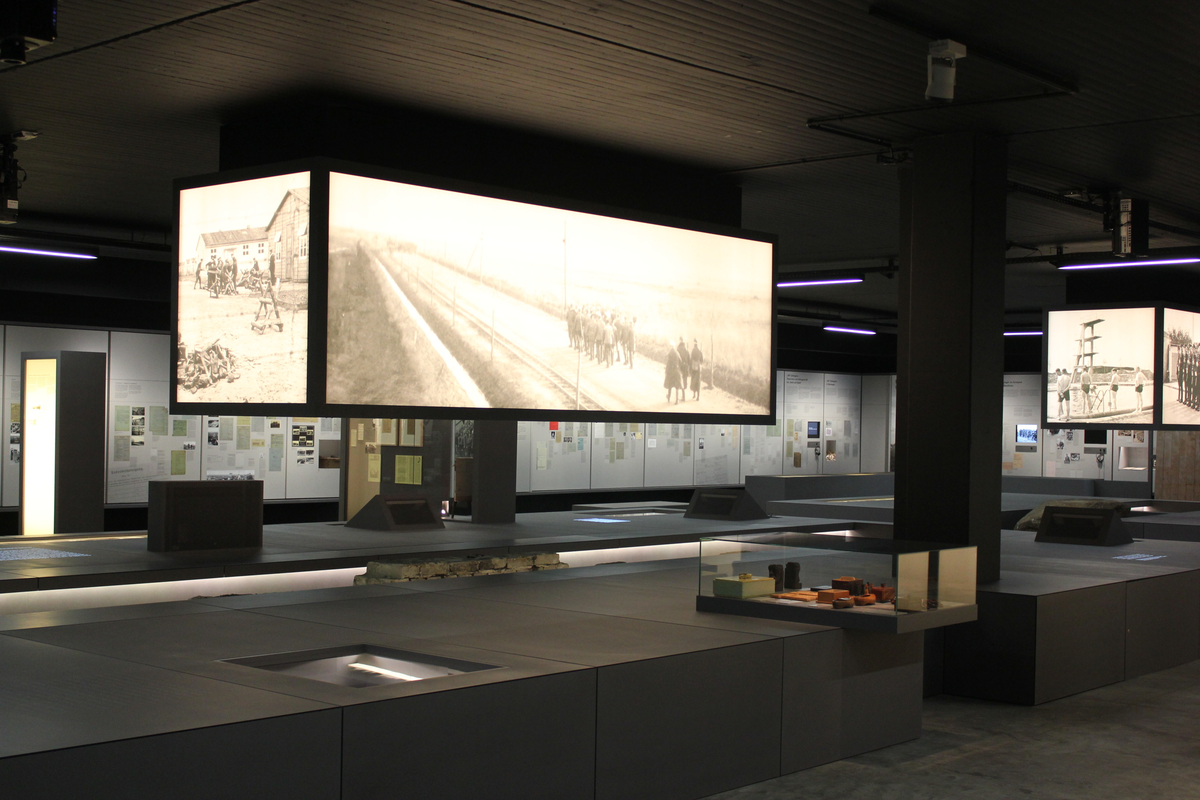 Blick in die Dauerausstellung der Gedenkstätte Esterwegen, 2012. Foto: Kurt Buck. Gedenkstätte Esterwegen